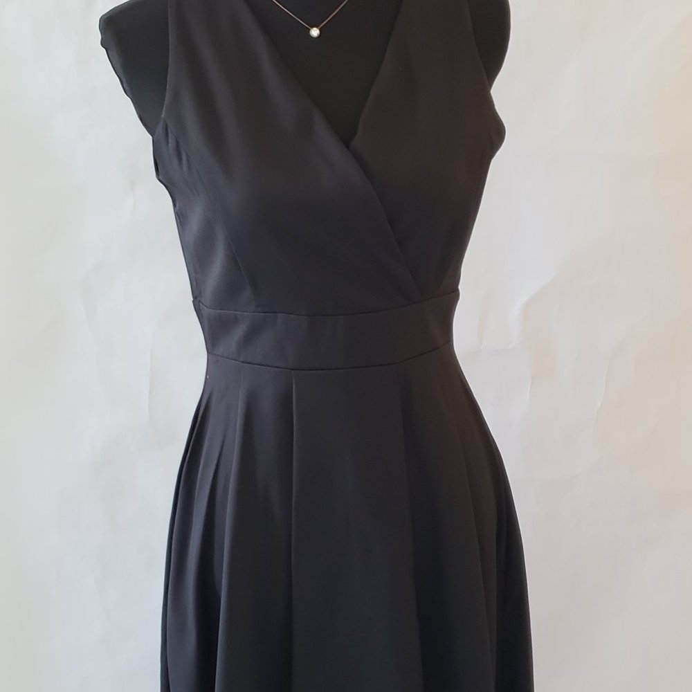 NWOT Favlux  HI LOV Neck Dress